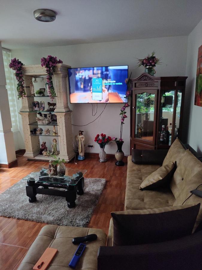 Noras Homestay Laureles Medellin Luaran gambar