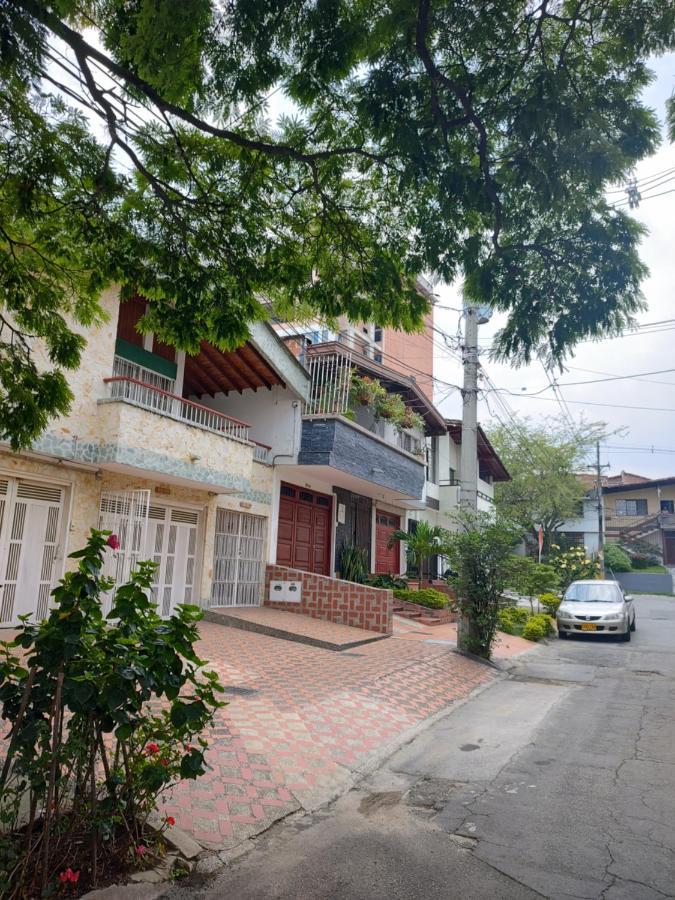 Noras Homestay Laureles Medellin Luaran gambar